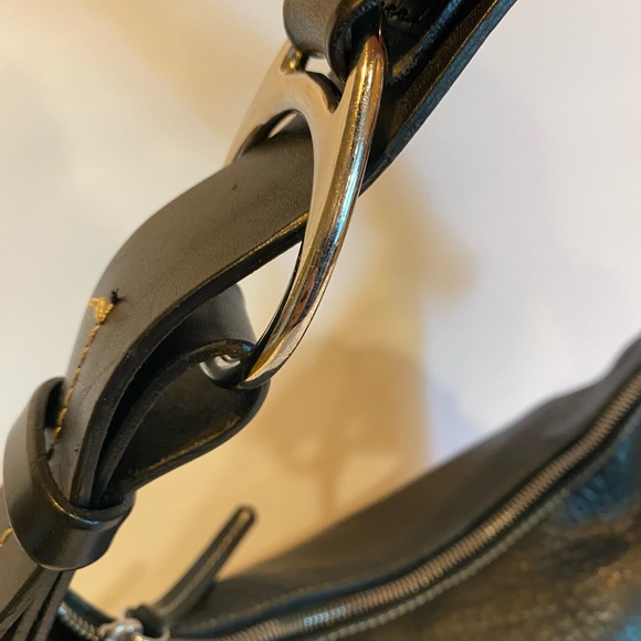 Dooney and Bourke Leather Bag - Picture 4 of 8